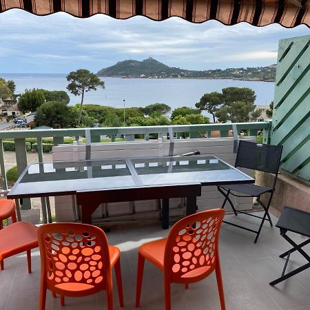 Front De Mer, Vue Exceptionnelle Panoramique Saint-Raphaël Exterior foto